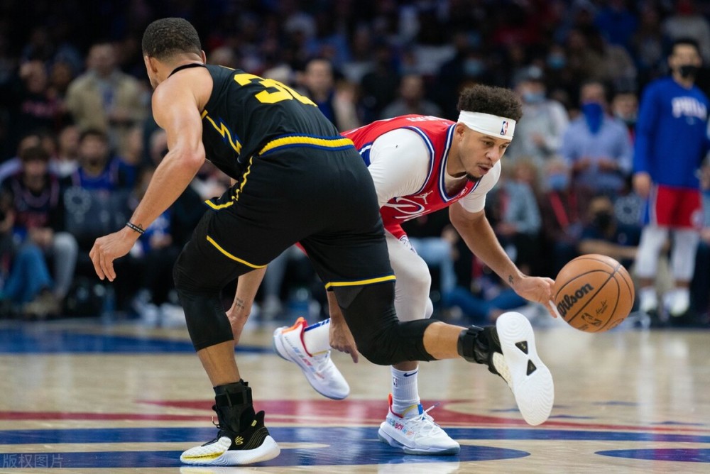 赛场上竞争 赛场上竞争