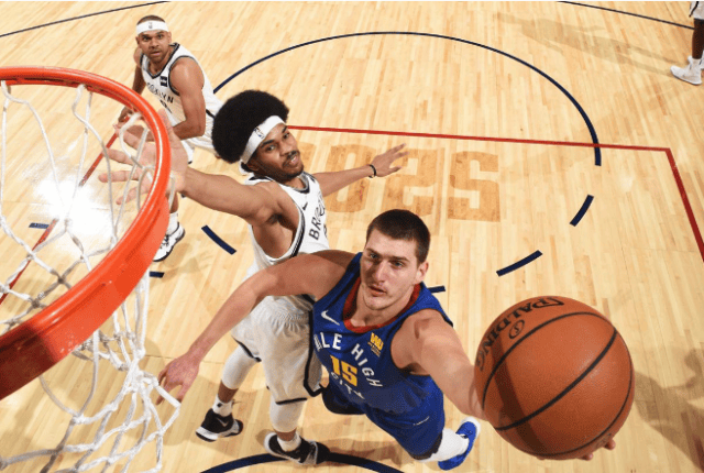 线映照的 线映照的